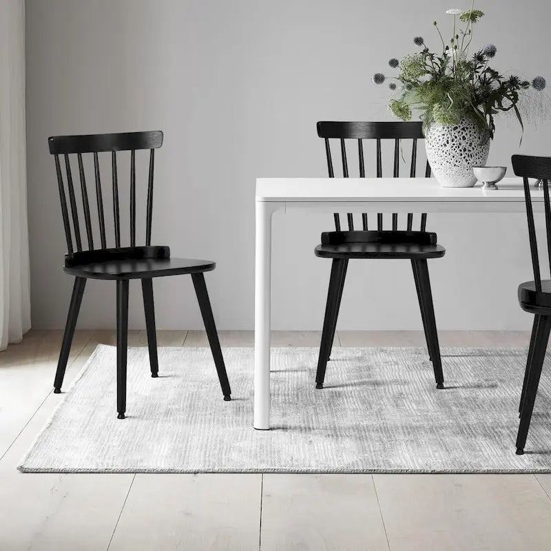 Chaise de salle à manger (à dossier à barreaux)