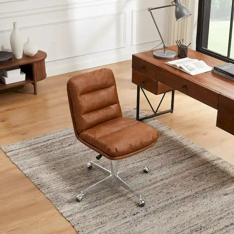 Chaise de bureau Mid-Century Modern en cuir véritable