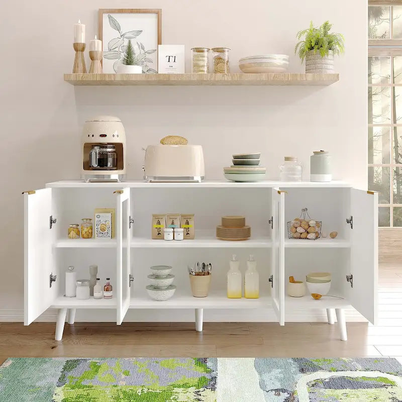 Buffet de cuisine avec portes vitrées