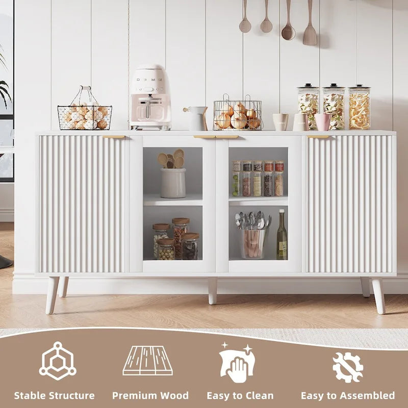 Buffet de cuisine avec portes vitrées