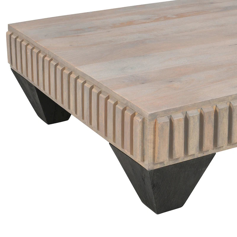 Table basse carrée en bois de manguier